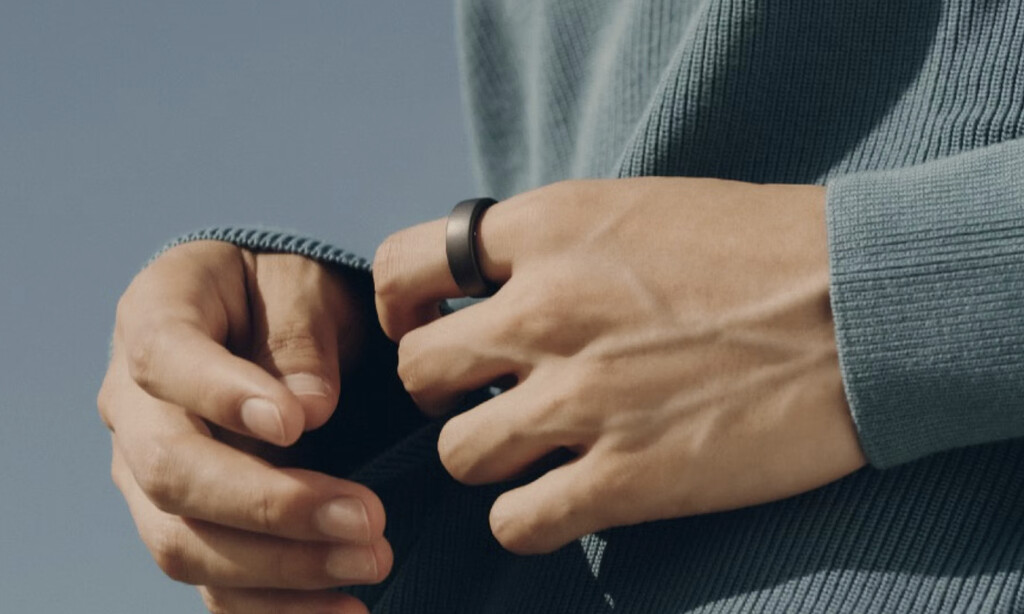 Amazon tiene rebajado el anillo inteligente con el que dar el salto a este tipo de wearables: este Oura Ring Gen3 Horizon